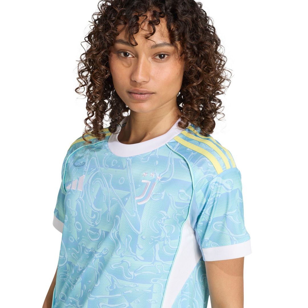 Juventus adidas Women's Replica Replica Jersey - White