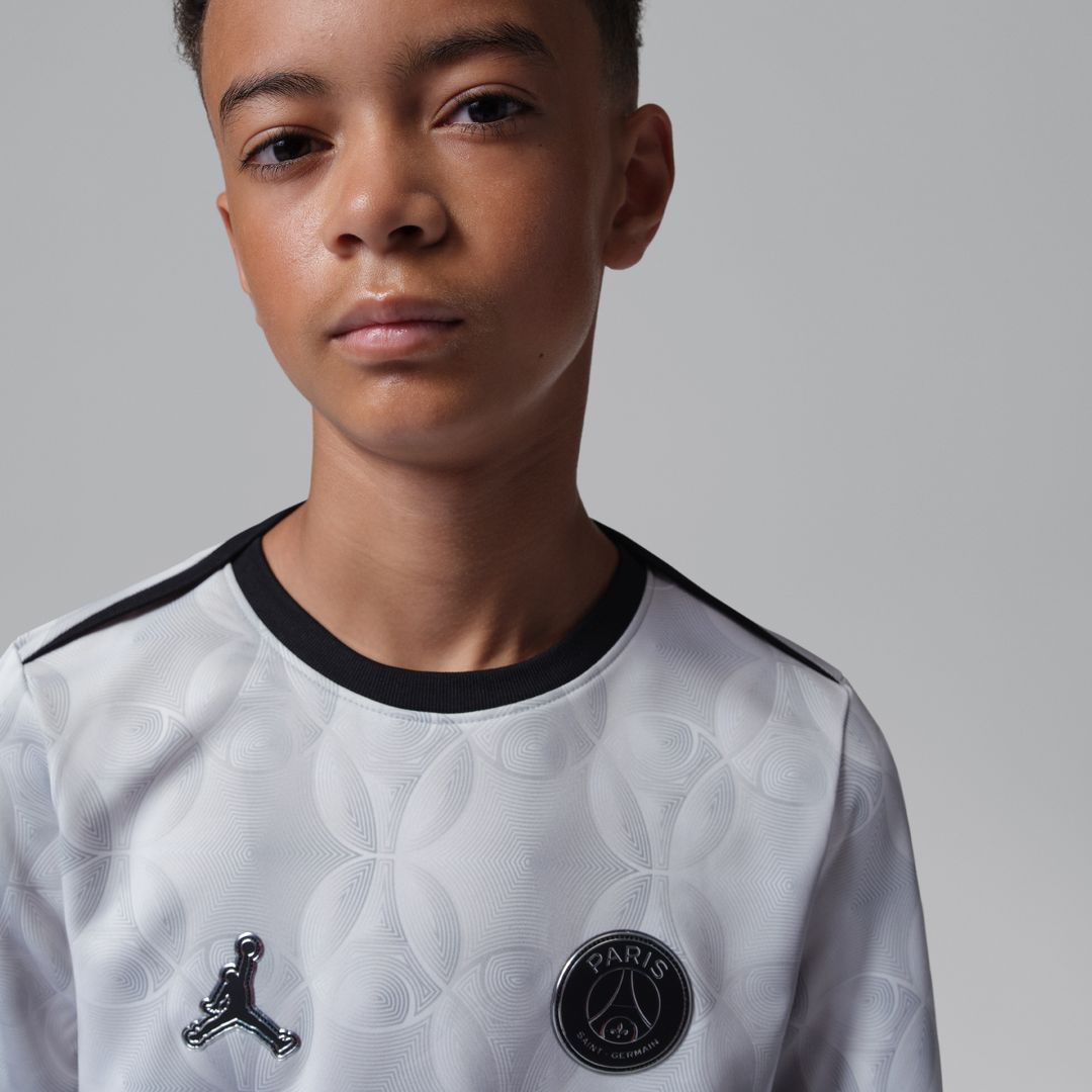 Paris Saint-Germain Jordan Brand Youth Long Sleeve Pre-Match Dri-FIT Top - Gray